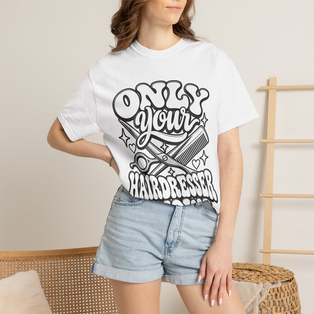 "Only Your Hairdresser Knows" Hairstylist Scissors & Comb T-Shirt